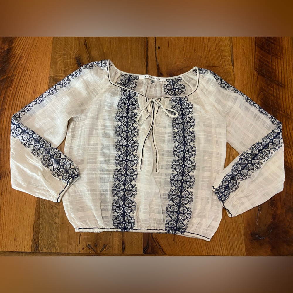 Max Studio 100% Cotton Ivory Top, Navy Embroidery, Elastic on Cuffs & Hem, Small